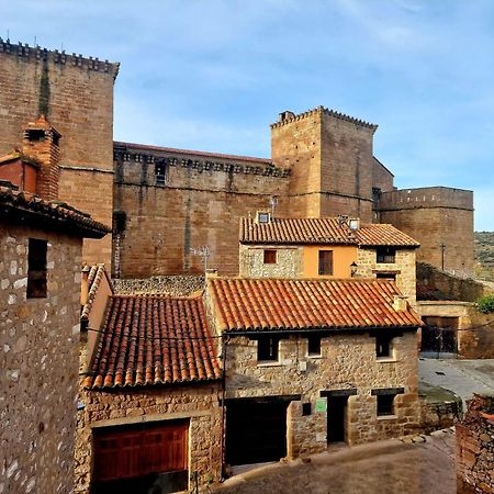 Casa Rural El Secreto Del Castillo Мора-де-Рубьелос Экстерьер фото